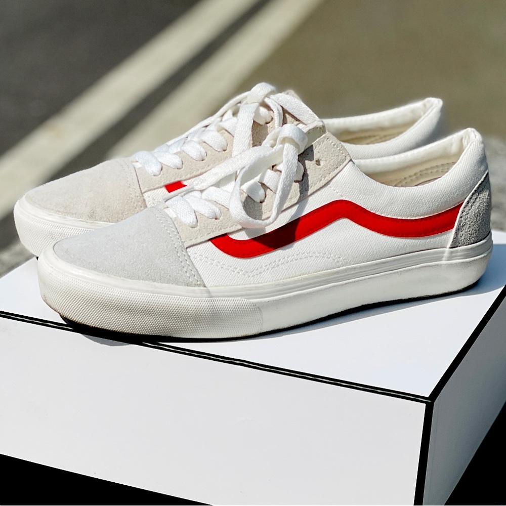 Old Skool Vintage White Rococco Red Vans sneakers, Unisex sneakers